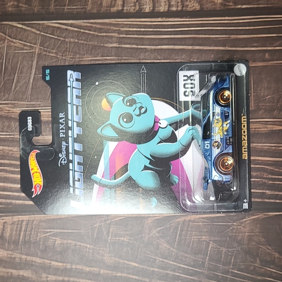 Hot Wheels Disney Pixar Lightyear - Picture 6 of 6